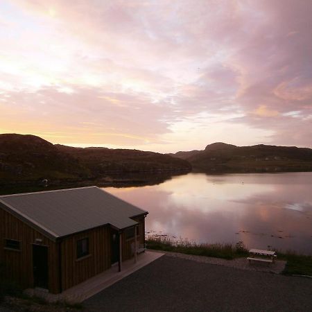 Hostel Otter Bunkhouse Cairisiadar Exterior foto